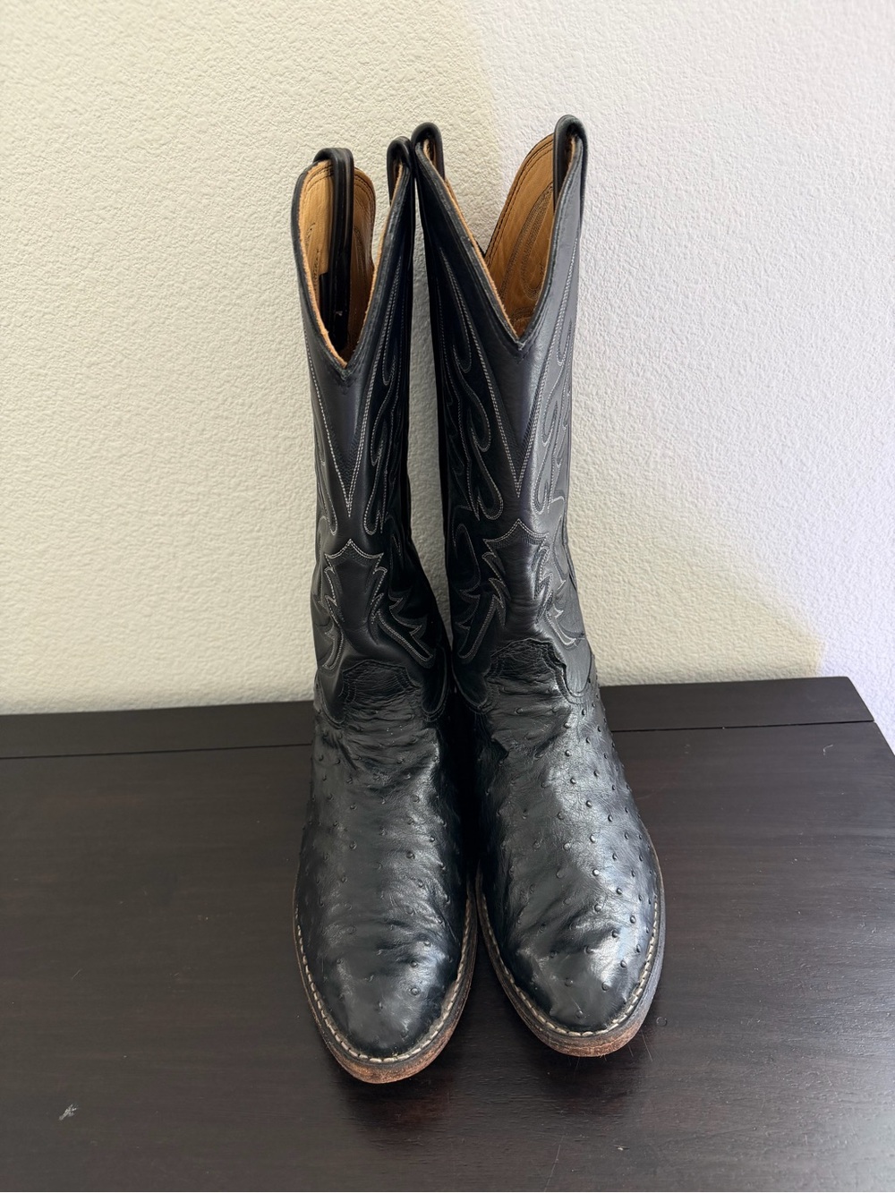 Vintage Larry Mahan Black Full Quill Ostrich Cowboy Boots White Stitching 10B M
